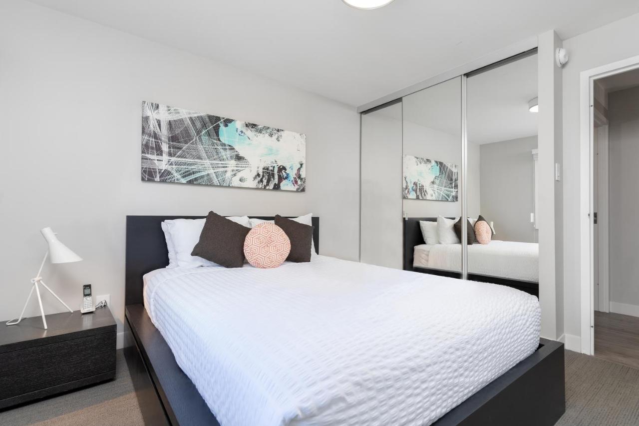 Fort Garry Place Furnished Suites Winnipeg Buitenkant foto